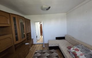 Camera de camin ~ zona Bariera Brailei ~ etaj 4 ~ renovata ~ - Poză 3