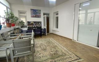 Casa renovata adiacent Dacia si Stefan cel Mare - Poză 9