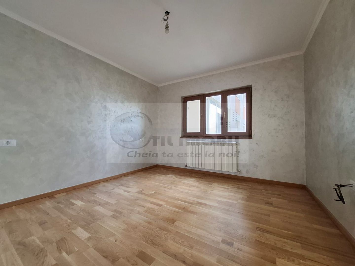 Liber, apartament 2 camere, 53 mp, Nicolina - Belvedere, baie cu geam - Poză 5