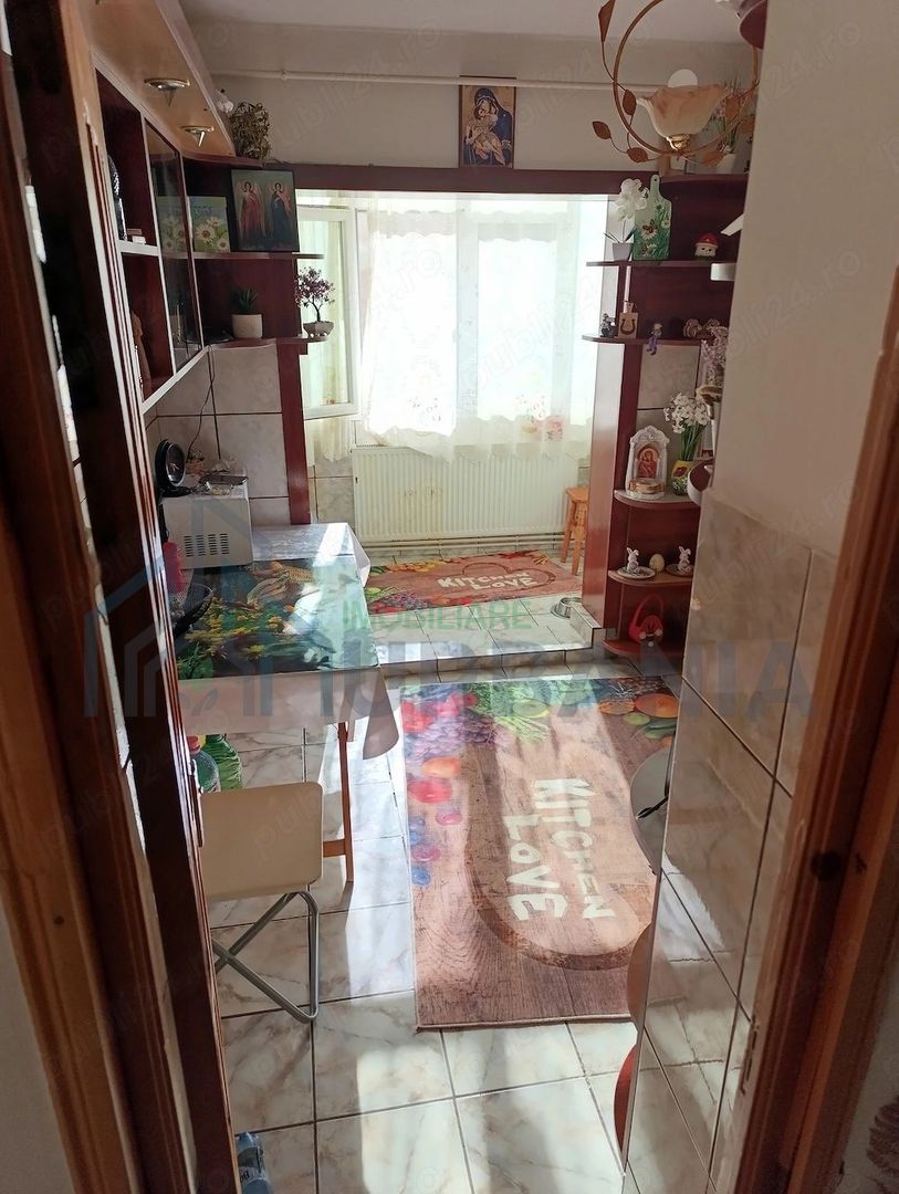 Apartament 3 camere, Tomești, etaj 2 - Poză 2
