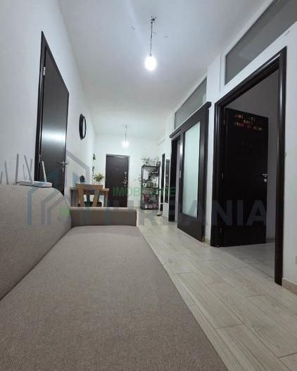 Apartament 1 cameră, complet mobilat și utilat, parter cu grădină și loc de parcare, Valea Adâncă - Poză 3