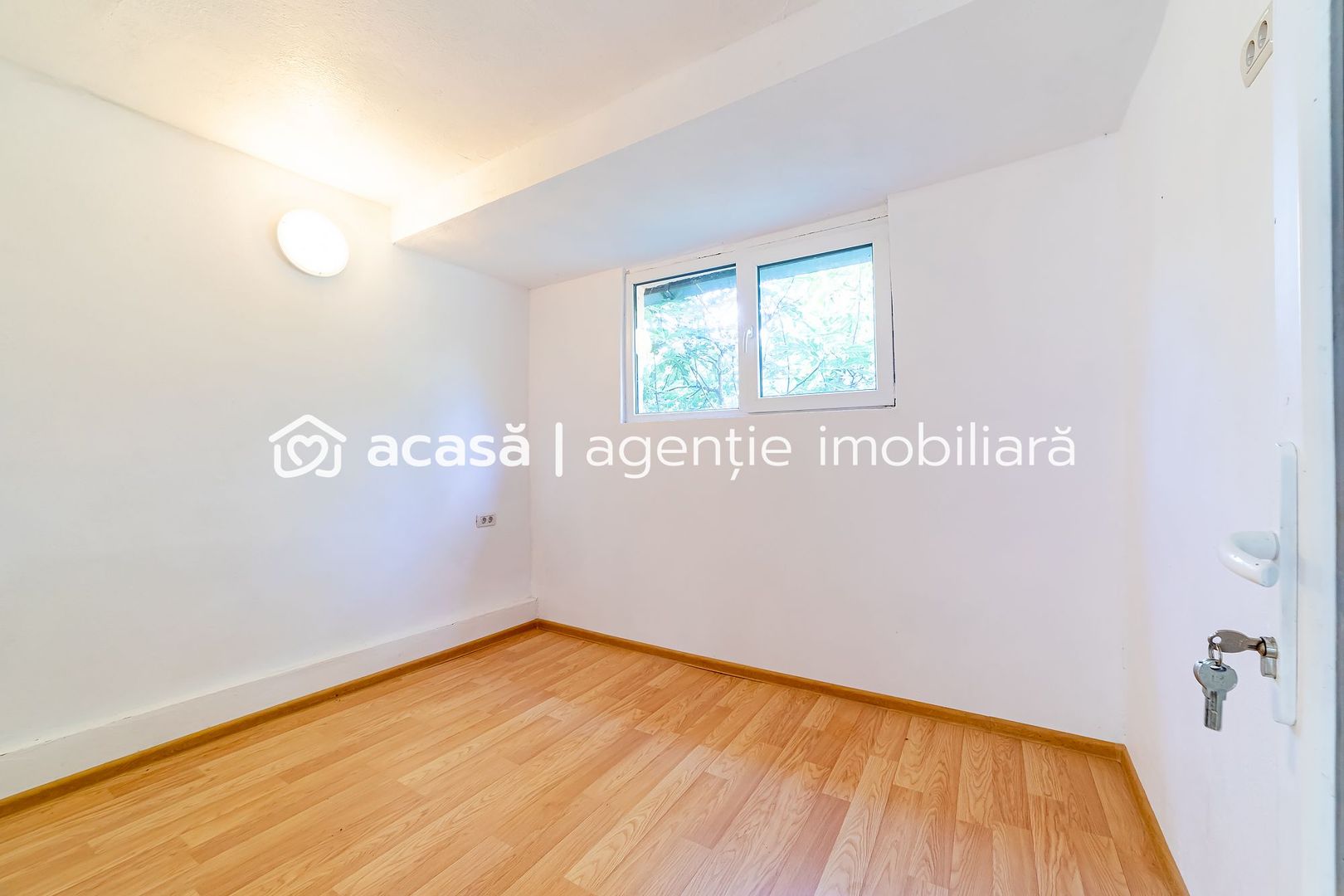 REZERVAT! Cabană 5 camere - Insula Mureș - Poză 3