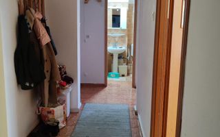 Apartament decomandat 2 camere - Poză 1