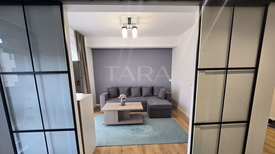Apartament nou cu 2 camere decomandate, parcare inclusă – Florești. - Poză 2