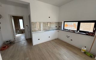 Finisat la cheie. Langa padure. Toate utilitatile - Poză 13