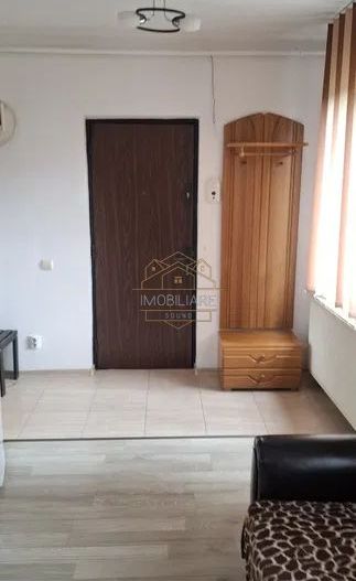 Apartament cu 3 camere de închiriat în zona Centrală - Poză 7