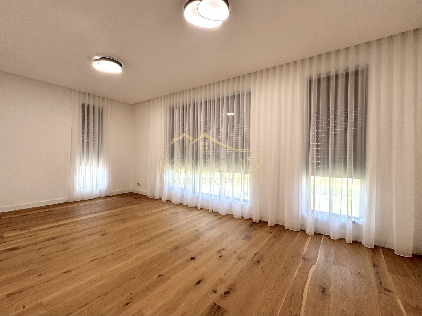 Vila Exclusivista in Mijlocul Naturii *959mp teren*/ 420mpc / Balotesti - Poză 35