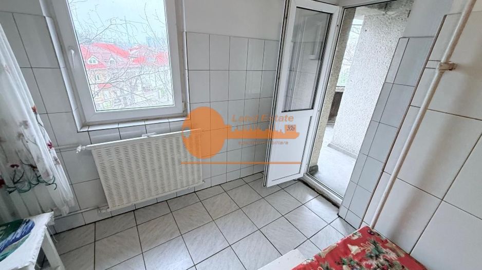 Apartament cu 2 camere in zona Drumul Sarii - Poză 8