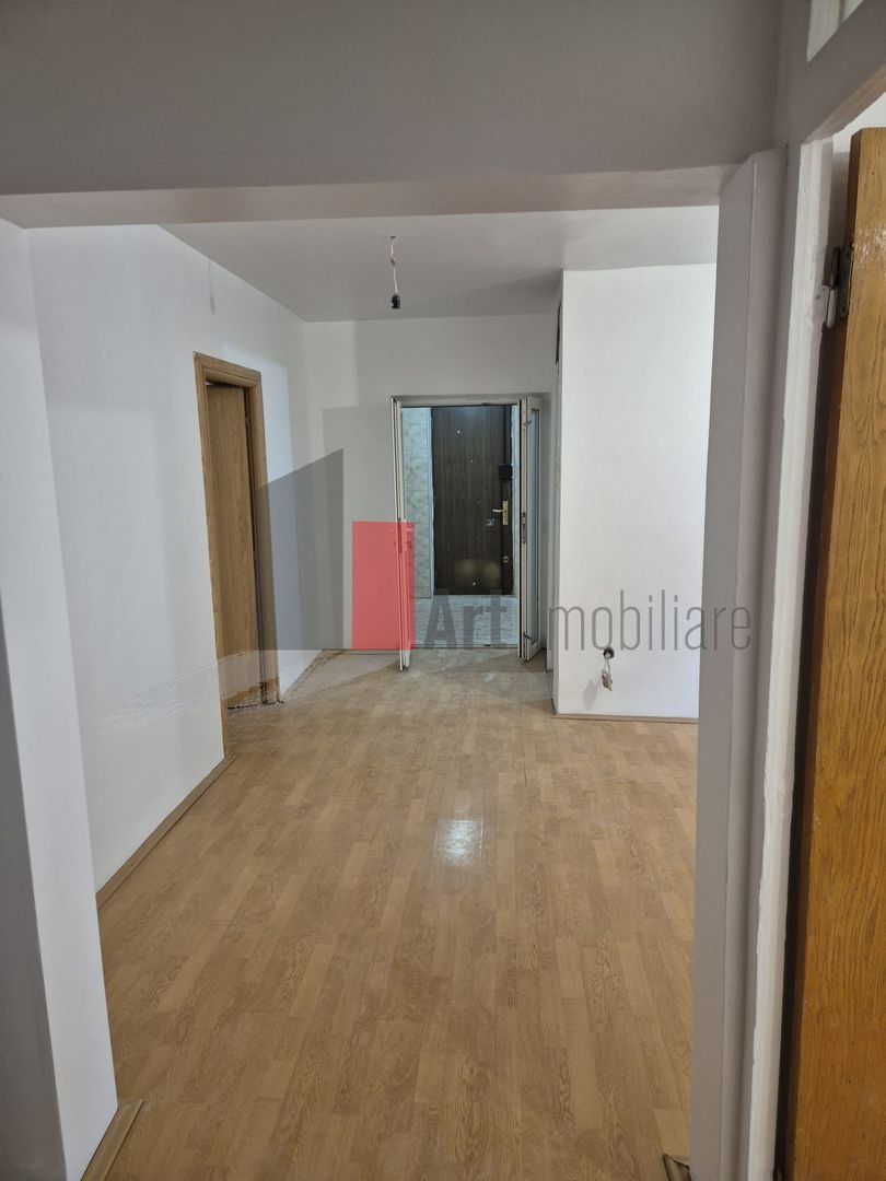 Vanzare apartament 4 camere Lujerului - Poză 6