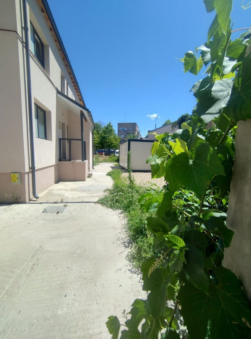 🏡 Casă de închiriat – 210 mp + curte 100 mp – Zona Buzești, Victoriei - Poză 2