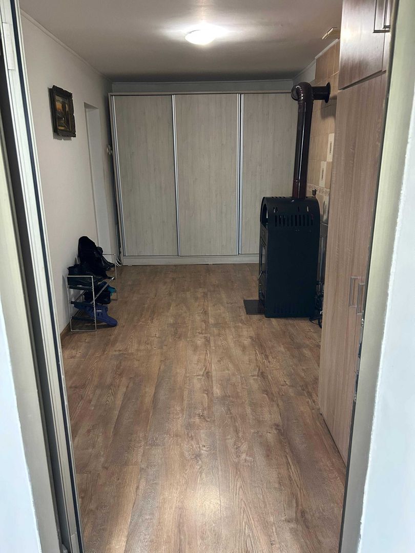 BRASADAS vinde casa cu 4 cam 5.7 ari in zona BURDEA. - Poză 4