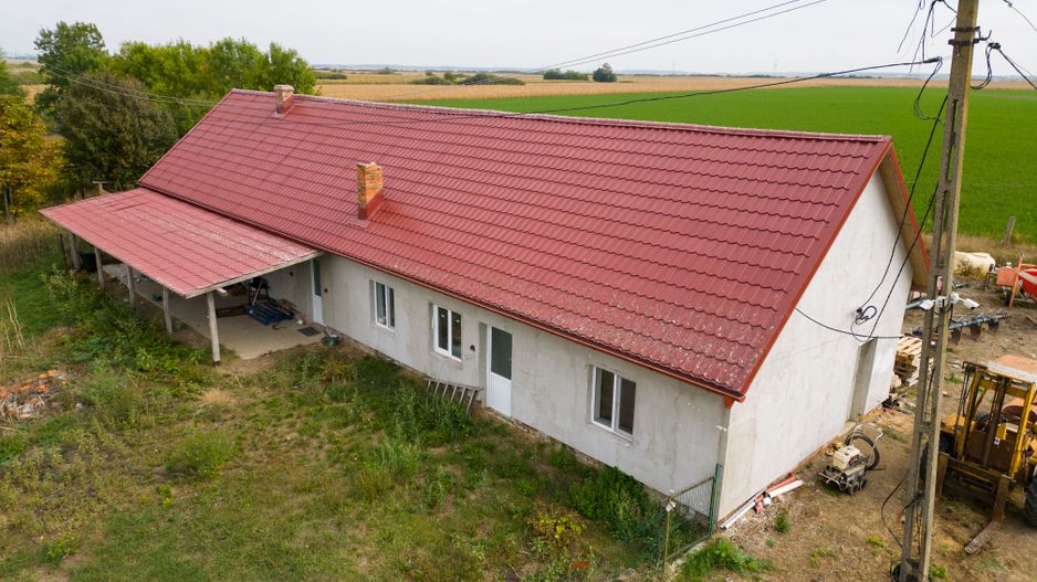 Casă cu teren 13 418 mp intravilan - Poză 3