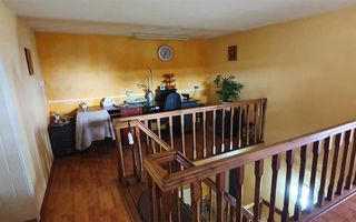 Casa cu 1064 mp teren, ideala pentru pensiune - Poză 16