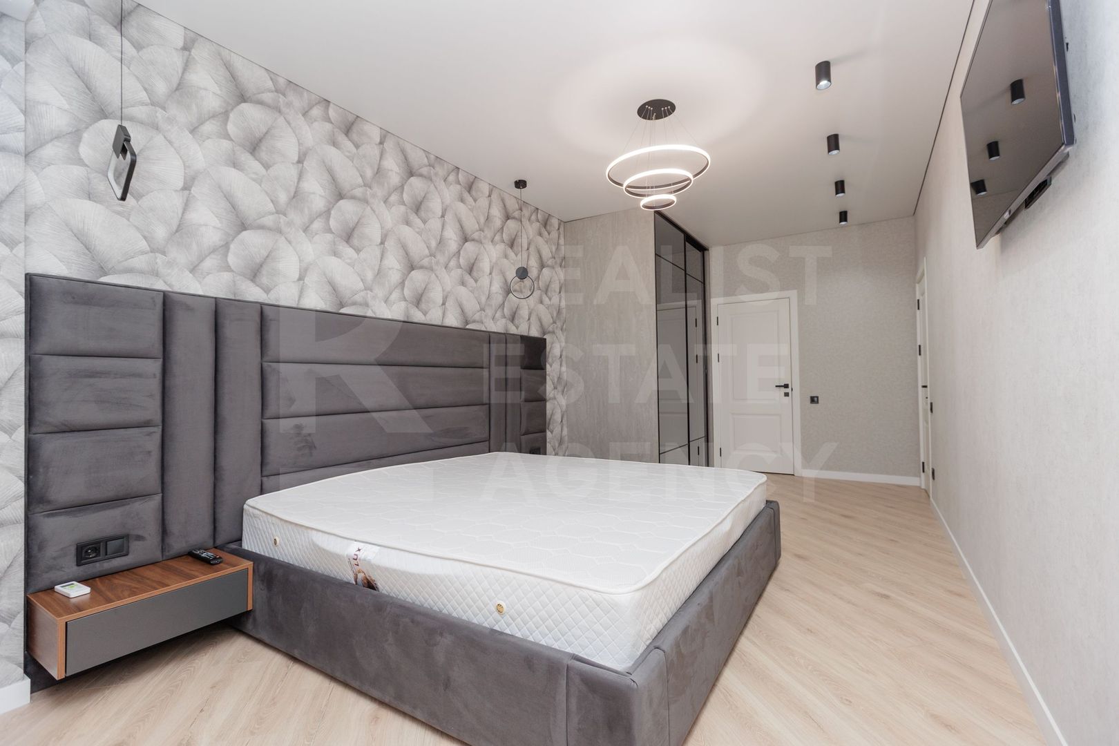 Vânzare, apartament, 3 camere,  str. Avraam Iancu, Centru. - Poză 6