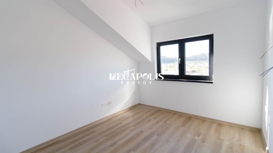 Apartament 3 Camere Sanpetru - Poză 6