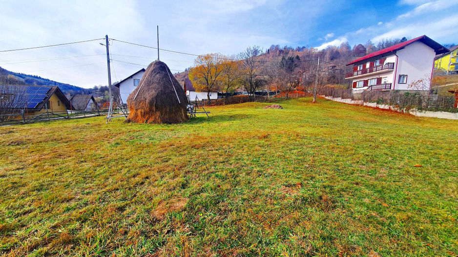 Bran Moeciu, pretabil pensiune sau dezvoltare imobiliară - Poză 2