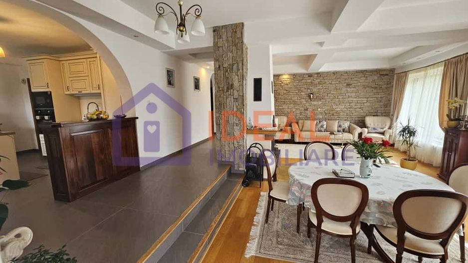 Casă deosebită, cu 5 camere, cu teren de 1132 mp – Cisnădioara - Poză 5