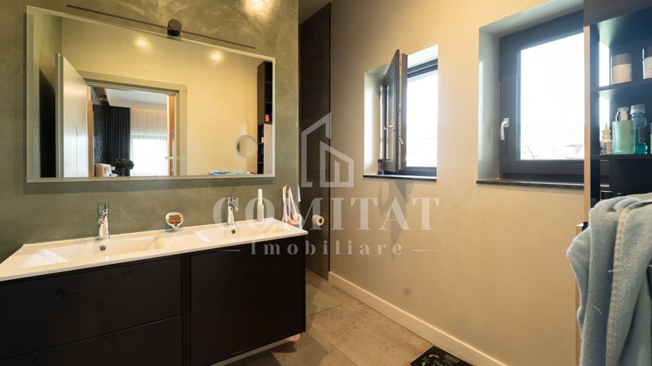 Casă generoasă la intrarea în cartierul Făget - Poză 9