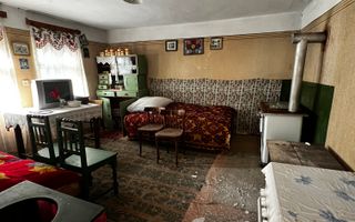 Două case cu teren de 36.291 mp, în Dealul Mic - Poză 3