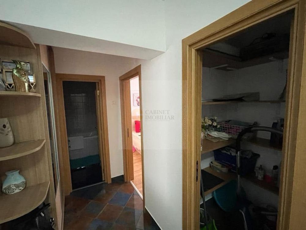 2 camere decomandat | 55 mp utili | Zona Unirii| Bloc 1996 - Poză 3