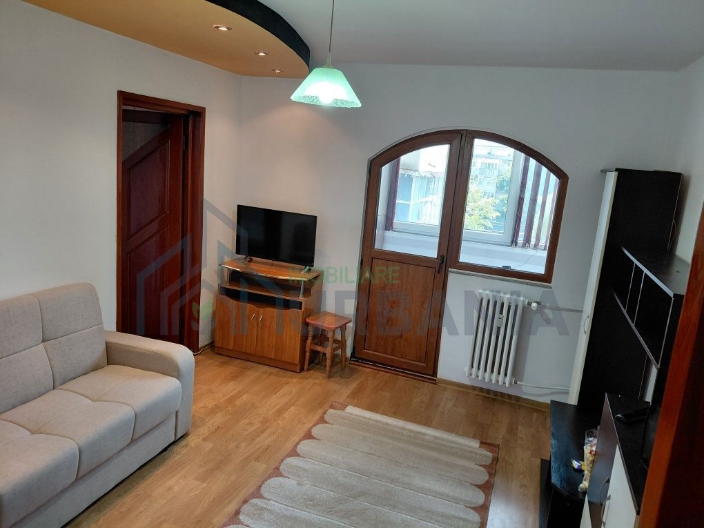 Apartament 2 camere semidecomandat, mobilat, zona Tătărași - Poză 2