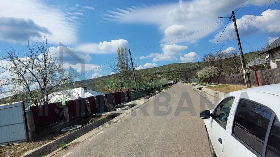 Teren intravilan de 2250 mp în satul Osoi, Comuna Comarna, Iași – ideal pentru construcție sau investiție - Poză 3