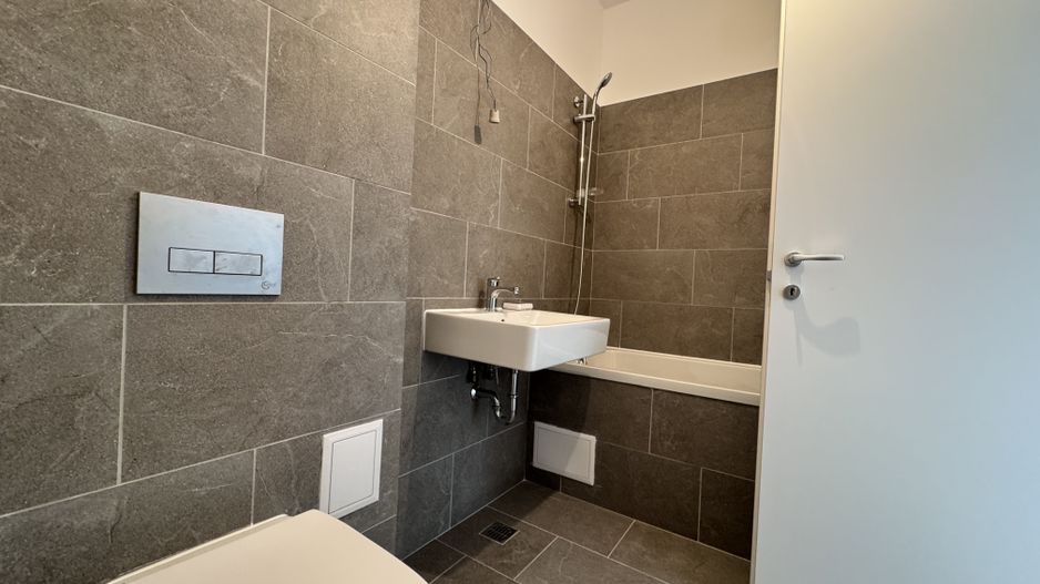 Apartament 2 camere decomandat + Grădină Proprie - Atria Urban Resort - Poză 2