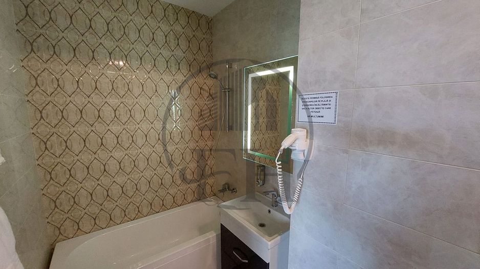 SOLD/ VANDUT Apartament cu 2 camere în zona Central - Poză 6