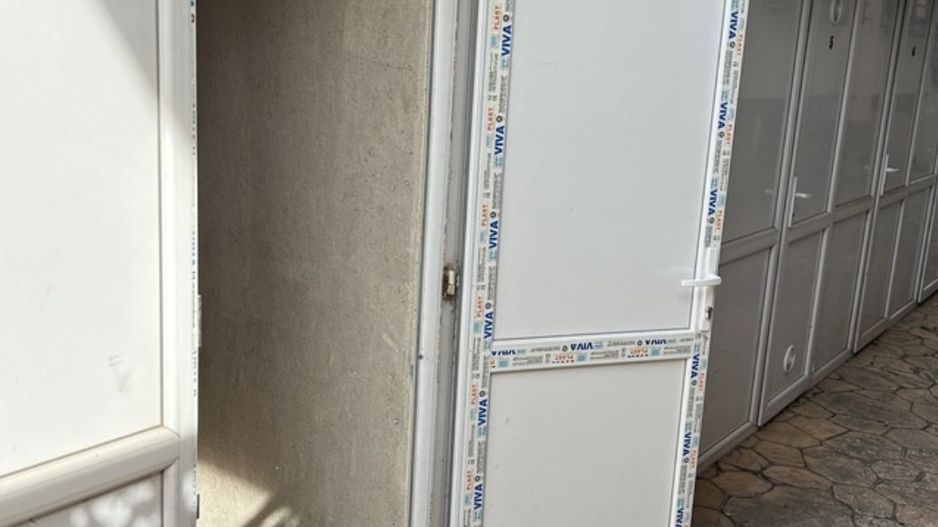 AP. 3 CAMERE BD. LAMINORULUI, LOC PARCARE, CENTRALA, BOXA, COMISION 0% - Poză 12