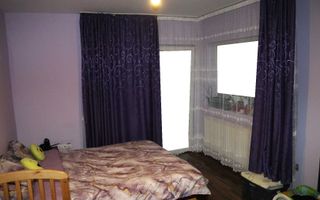 Locație liniștită și parcare proprie – apartament 3 camere Florești. - Poză 5