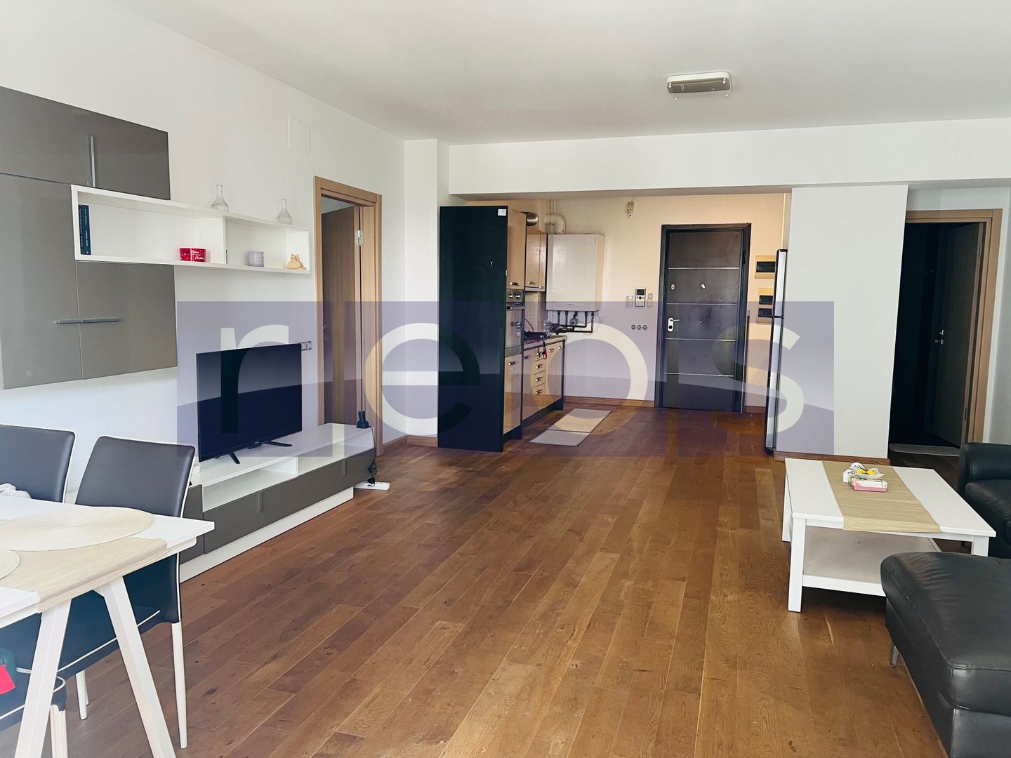 VANZARE 2 CAMERE -SEMIDECOMANDAT - UPGROUND RESIDENCE - Poză 2