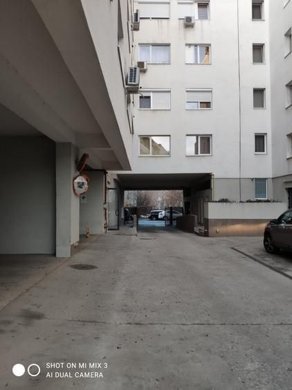 De Inchiriat apartament cu 2 camere Marriott - 13 Septembrie sector 5 - Poză 13