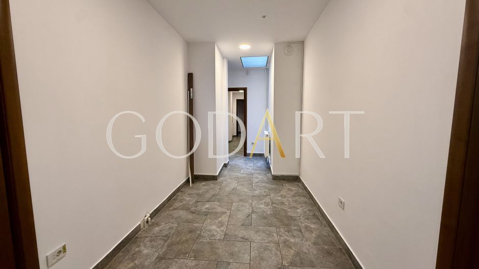 Apartament 5 camere | Central | 215.5 mp - Poză 20