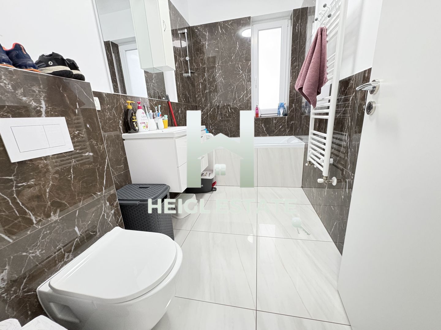 Apartament cu 2 camere decomandat in Giroc - Poză 9