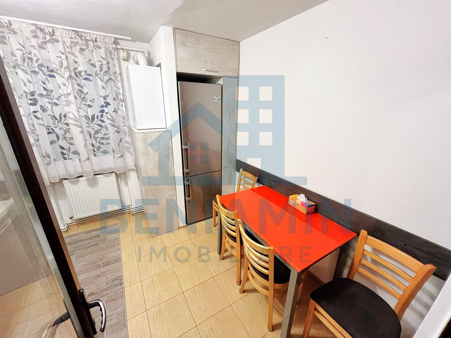 4 Camere-Etajul1-Centrala Termica-Mobilat-Utilat-Centrul Civic-Brasov - Poză 6