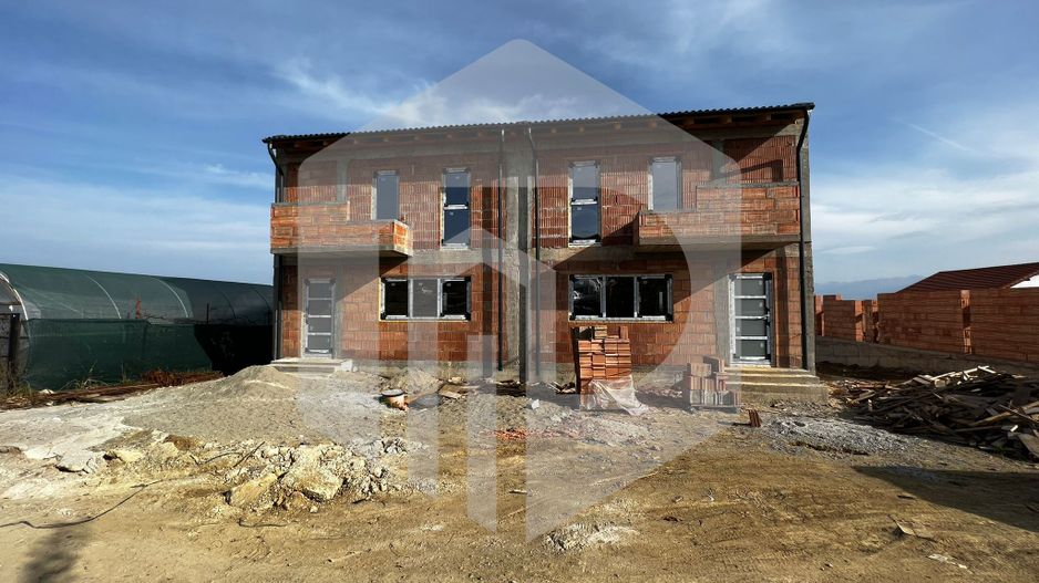 Duplex/Casa Calea Cisnadiei / Teren 250 mp- Pivnita- 3 dormitoare - Poză 4
