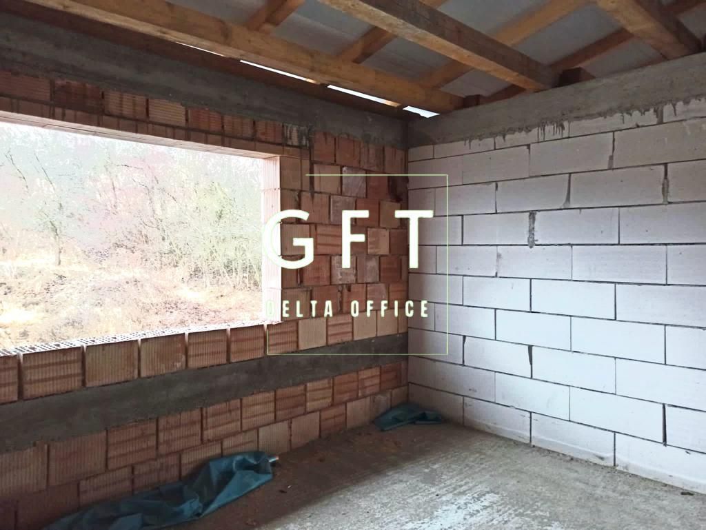 Casa la rosu 212 mp-terasa 25 mp-balcon 11 mp-teren 1034 mp-Teaca - Poză 8