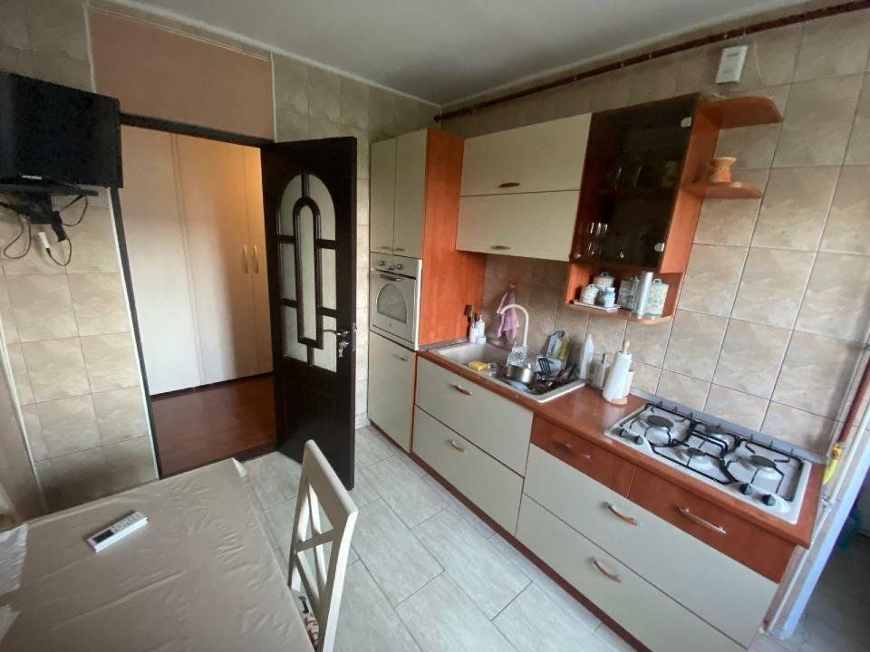 Apartament 3 camere Matei Basarab - centrala proprie - Poză 4