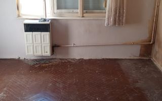 ageuropa.ro vinde garsoniera etaĵ 4 in Micro 15. - Poză 2