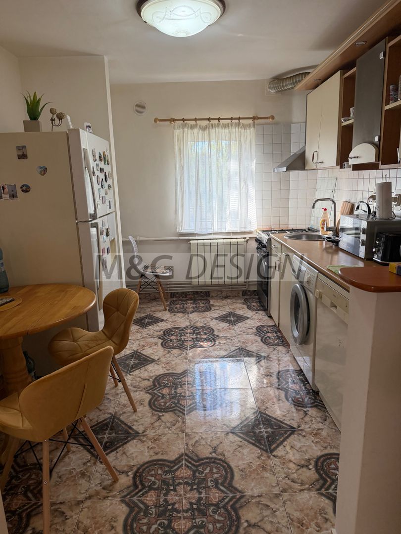 Apartament 4 camere Lipovei etaj 1 cu centrala - Poză 4