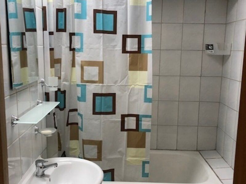 inchiriem apartament in doamna ghica - Poză 8
