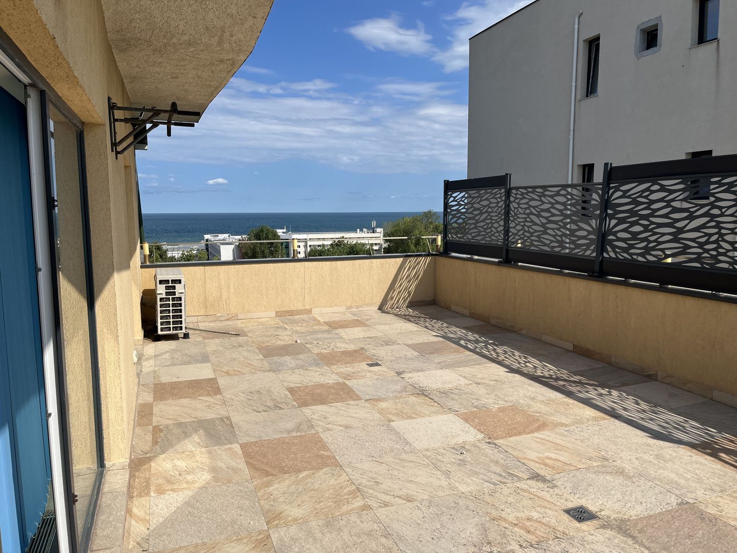 Penthouse cu Vedere Panoramica în Mamaia 295mp Utili și 47mp Terasă Parcare - Poză 23