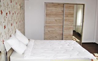 Centru, apartament cu 3 camere, 92mp utili, mobilat si utilat 170000 euro - Poză 8