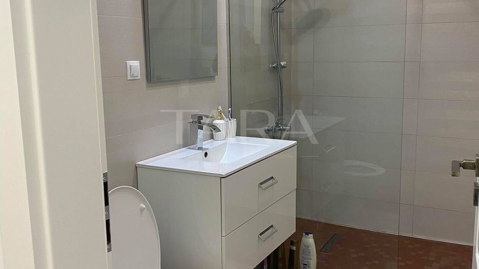 Apartament elegant cu 2 camere în zona Petrom Baciu. - Poză 7
