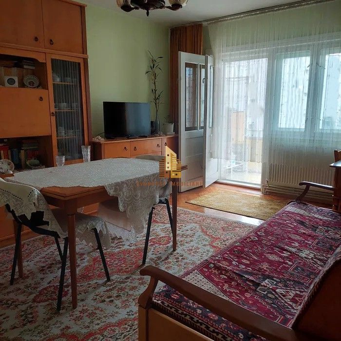 | Apartament cu 3 camere de vanzare | Cartierul Grigorescu | Etaj 1| Decomantat - Poză 2