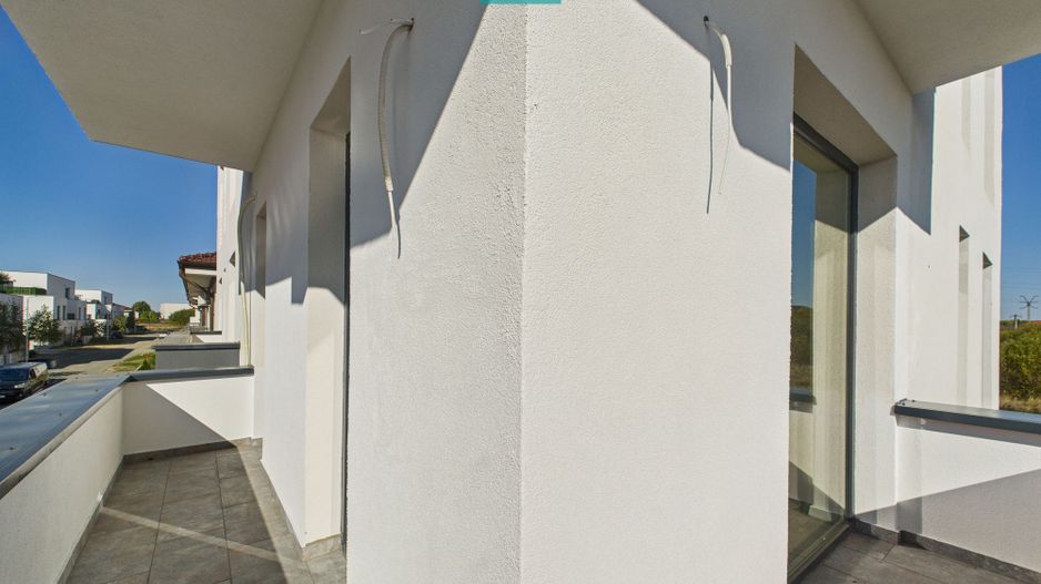 Apartament nou cu 3 camere , în Ghiroda - Poză 6