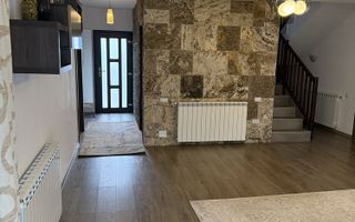 Casa cu 4 camere in Valea Lupului - Poză 7