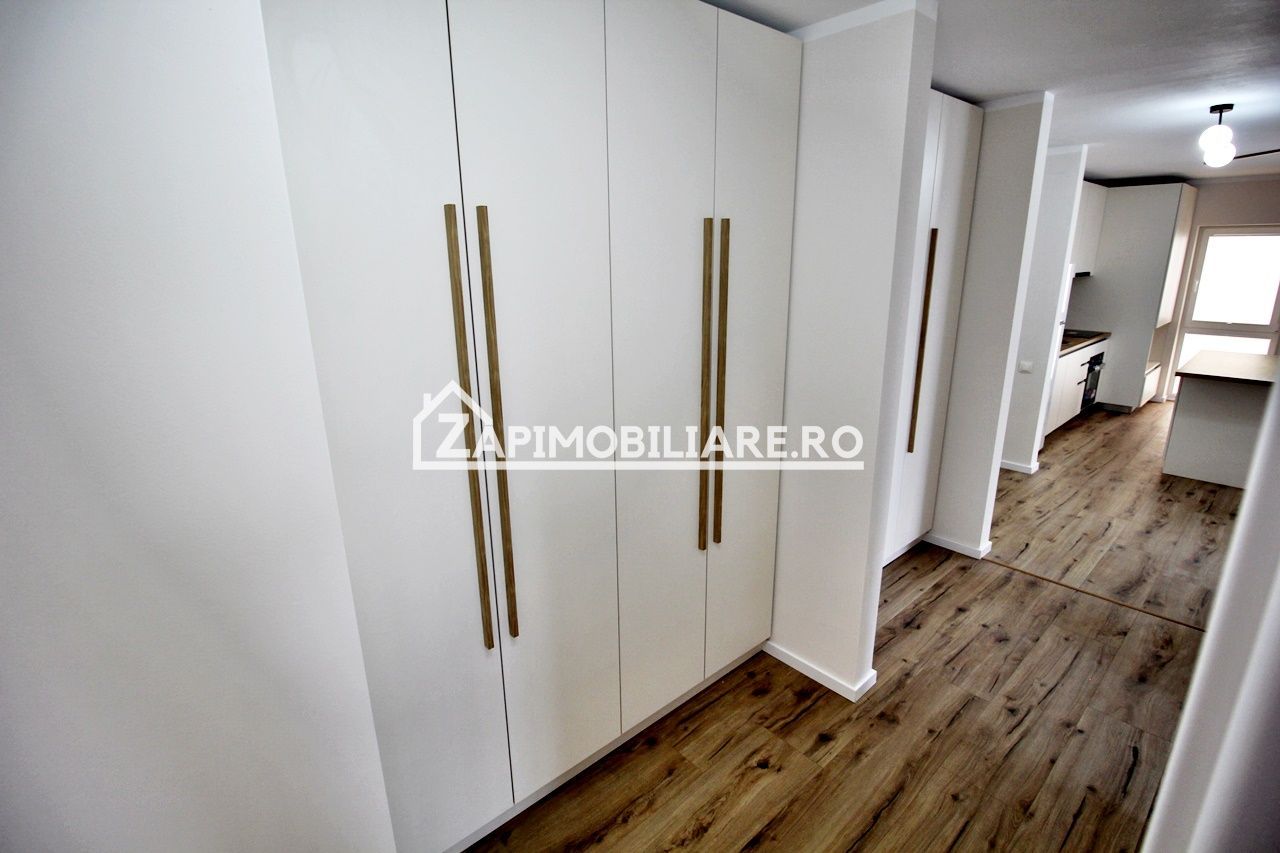 Apartament 3 camere,90mp,2 bai,1 pivnită,2 balcoane,bloc nou - Poză 18