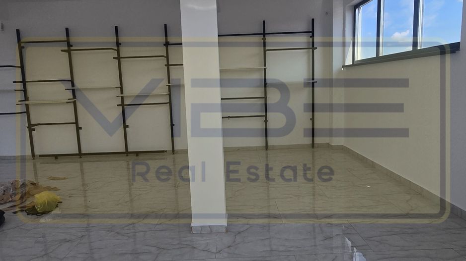 Spatiu 240mp Showroom / Magazin Industrial / Piese etc - Poză 4