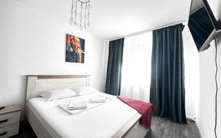 Apartament 2 camere, renovat 2026, central Podu Ros, cu loc de parcare inclus - Poză 1